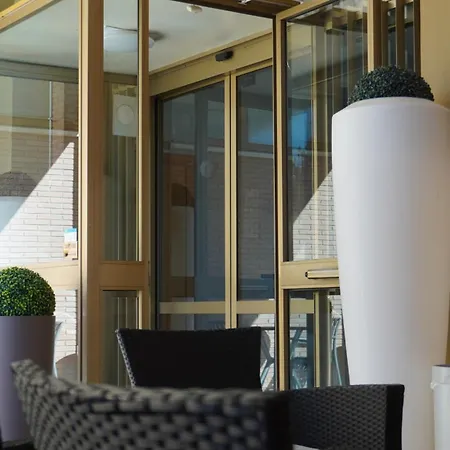 Oasi San Francesco Hotel 3*